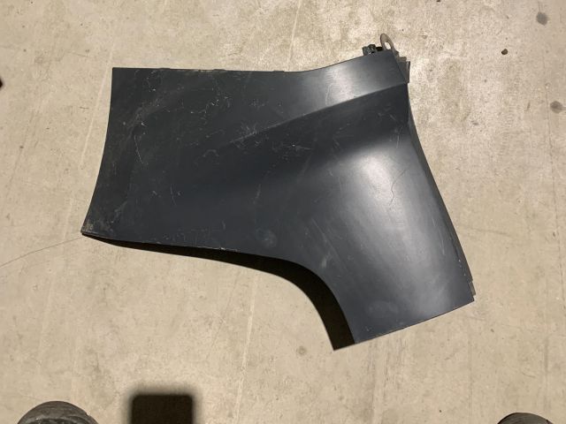 bontott FORD TRANSIT Jobb hátsó Lökhárító