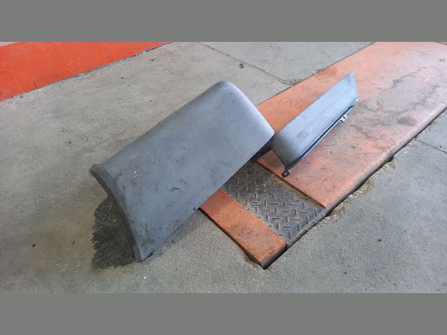 bontott FORD TRANSIT Jobb hátsó Lökhárító