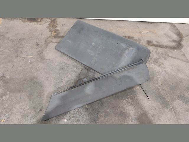 bontott FORD TRANSIT Jobb hátsó Lökhárító