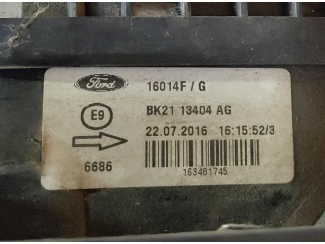 bontott FORD TRANSIT Jobb Külső Hátsó Lámpa