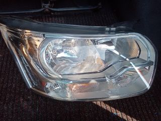 bontott FORD TRANSIT Jobb Ledes Fényszóró