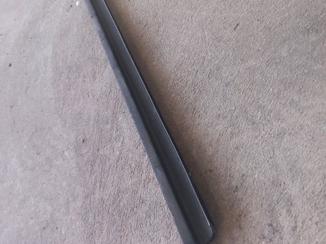 bontott FORD TRANSIT Jobb Szélvédő Alatti Vízelvezető Műanyag