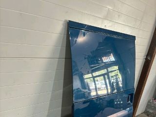 bontott FORD TRANSIT Jobb Tolóajtó (Üres lemez)