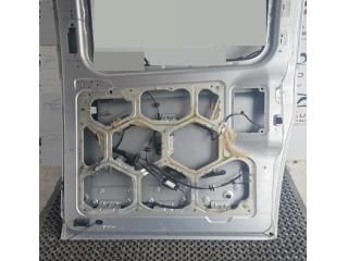 bontott FORD TRANSIT Jobb Tolóajtó (Üres lemez)