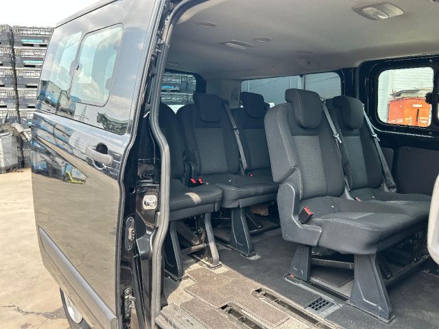 bontott FORD TRANSIT Jobb Tolóajtó (Üres lemez)