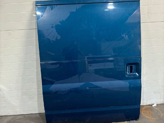 bontott FORD TRANSIT Jobb Tolóajtó (Üres lemez)