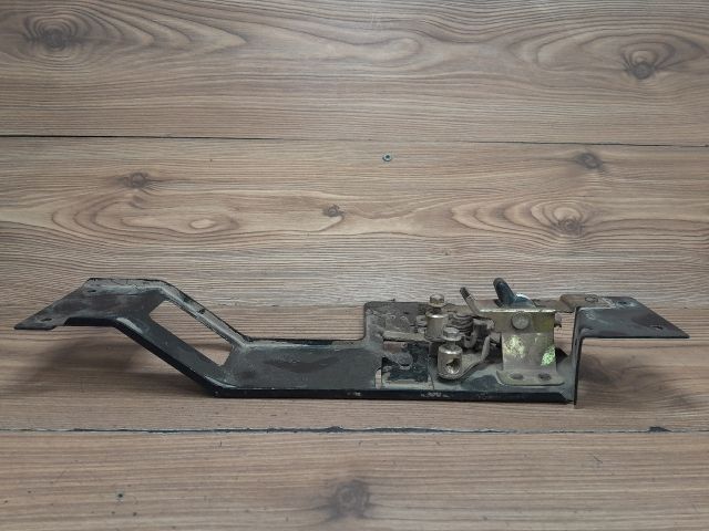 bontott FORD TRANSIT Jobb Tolóajtó Zárszerkezet