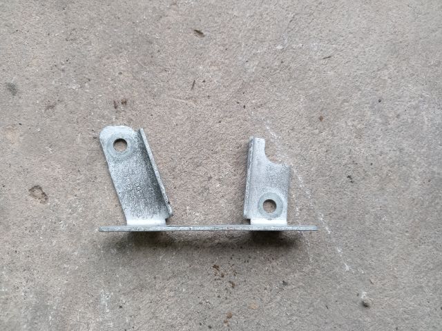 bontott FORD TRANSIT Jobb Tolóajtó Zárszerkezet