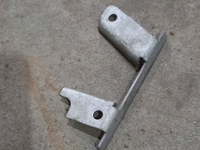 bontott FORD TRANSIT Jobb Tolóajtó Zárszerkezet