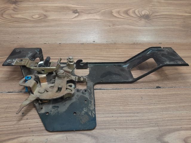 bontott FORD TRANSIT Jobb Tolóajtó Zárszerkezet