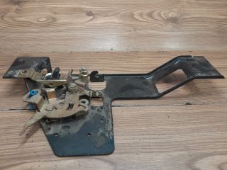 bontott FORD TRANSIT Jobb Tolóajtó Zárszerkezet