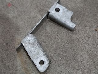 bontott FORD TRANSIT Jobb Tolóajtó Zárszerkezet