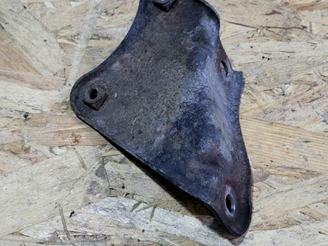 bontott FORD TRANSIT Katalizátor Tartó Bak