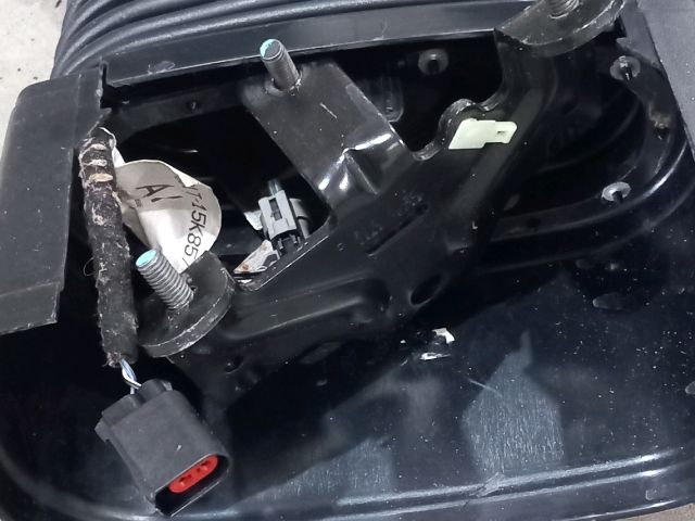 bontott FORD TRANSIT Kézifék Kar