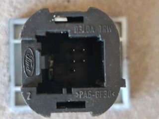 bontott FORD TRANSIT Kipörgésgátló Kapcsoló