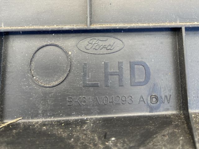 bontott FORD TRANSIT Középső Műszerfal Díszléc