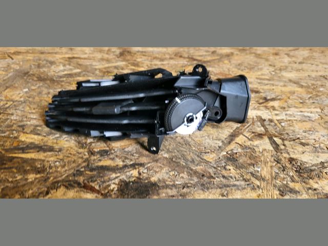 bontott FORD TRANSIT Középső Szellőző