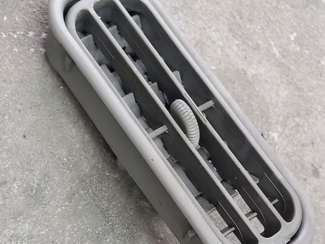 bontott FORD TRANSIT Középső Szellőző