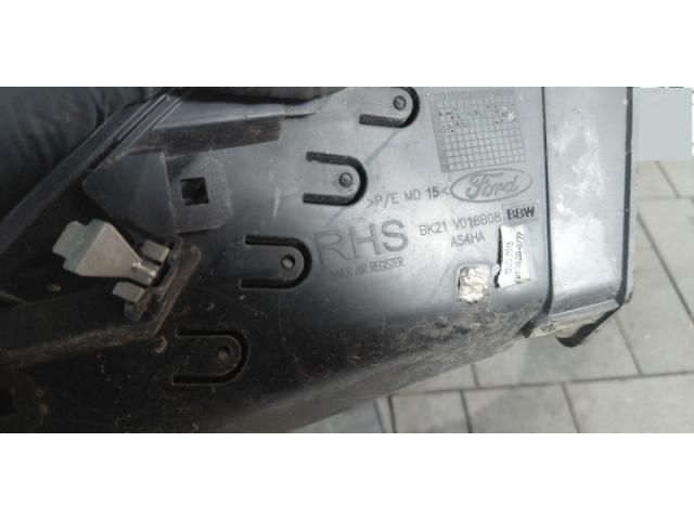 bontott FORD TRANSIT Középső Szellőző