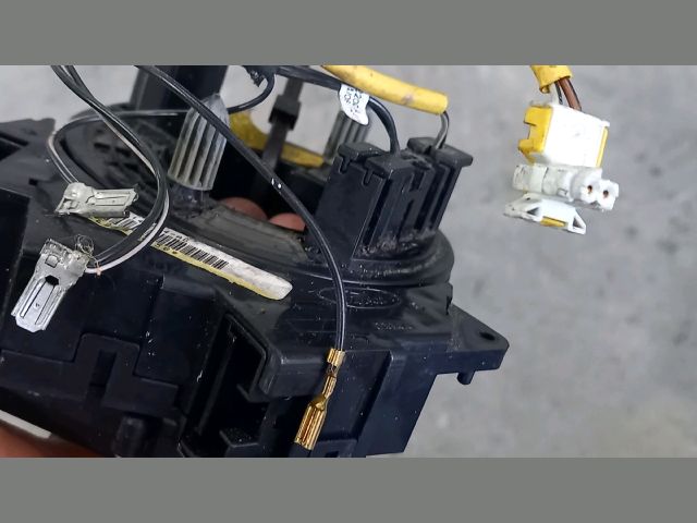 bontott FORD TRANSIT Légzsák Átvezető Szalagkábel