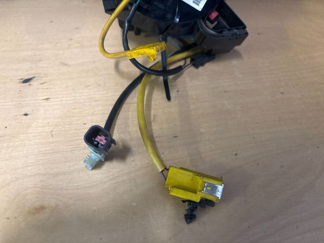 bontott FORD TRANSIT Légzsák Átvezető Szalagkábel