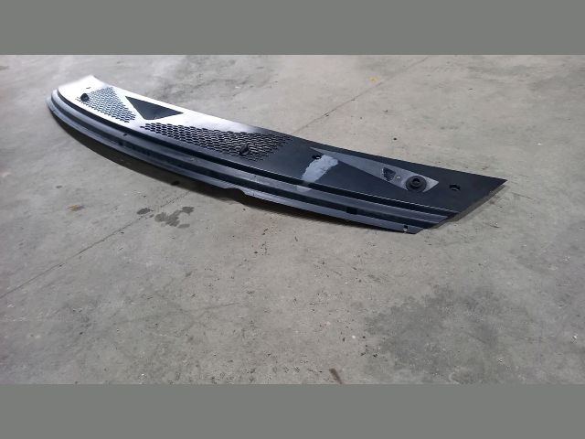 bontott FORD TRANSIT Levélrács