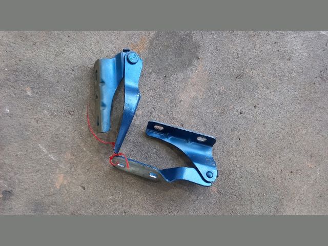 bontott FORD TRANSIT Motorháztető Zsanér Pár