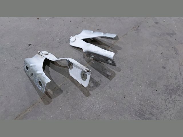 bontott FORD TRANSIT Motorháztető Zsanér Pár