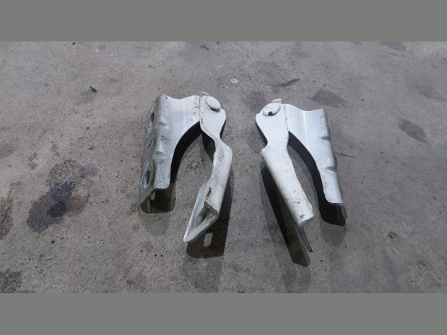 bontott FORD TRANSIT Motorháztető Zsanér Pár