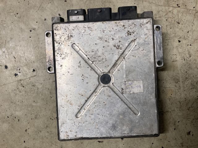 bontott FORD TRANSIT Motorvezérlő