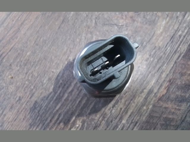 bontott FORD TRANSIT Nyomásszabályzó Szelep