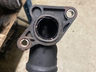 bontott FORD TRANSIT Olaj Beöntő Cső