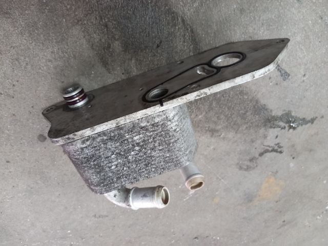 bontott FORD TRANSIT Olajhűtő