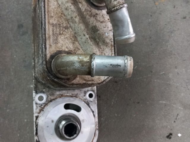 bontott FORD TRANSIT Olajhűtő