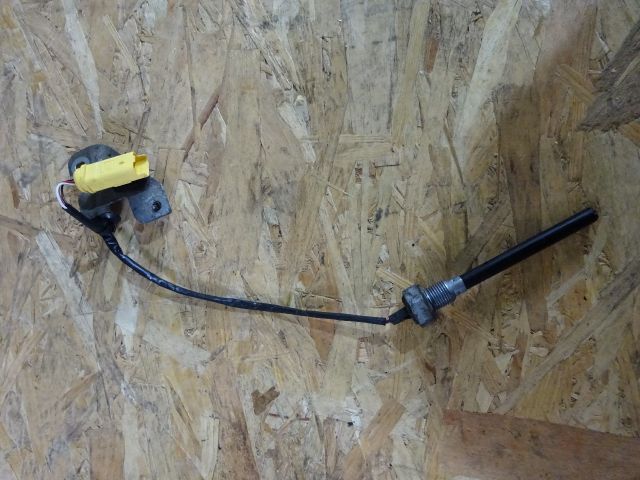 bontott FORD TRANSIT Olajszint Jeladó