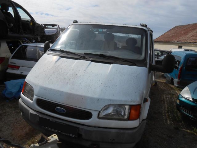 bontott FORD TRANSIT Plató (Részeivel)