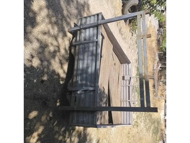 bontott FORD TRANSIT Plató (Részeivel)