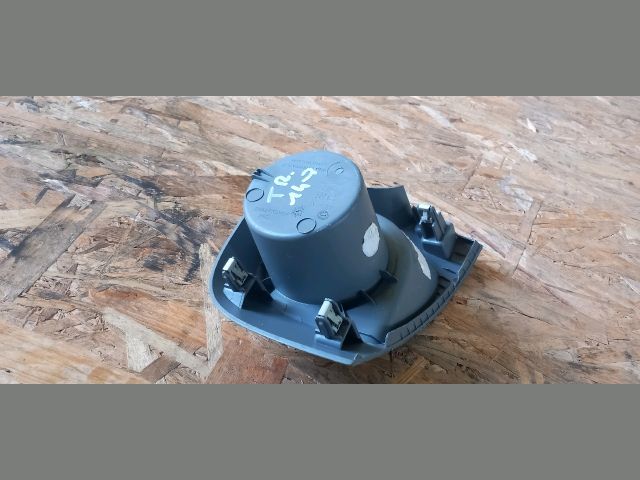 bontott FORD TRANSIT Pohártartó