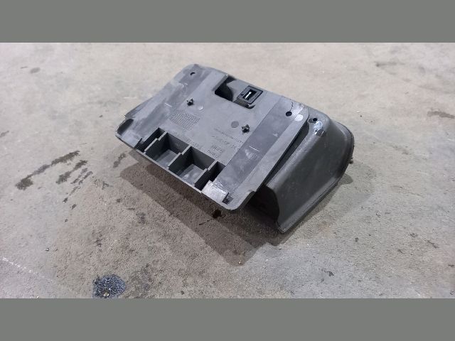 bontott FORD TRANSIT Pohártartó