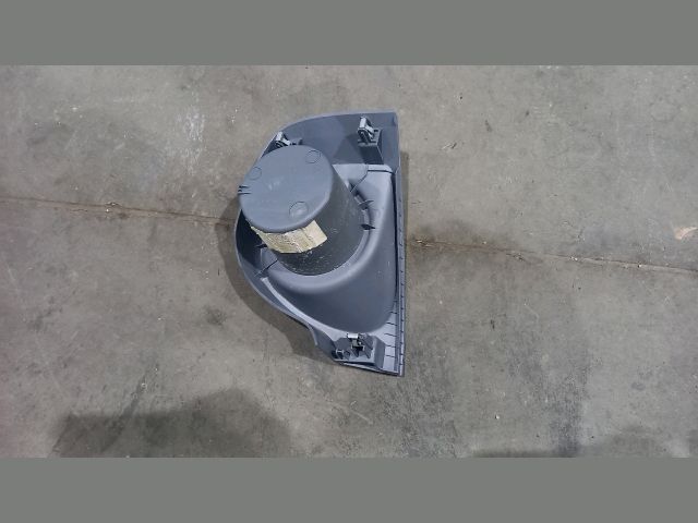 bontott FORD TRANSIT Pohártartó