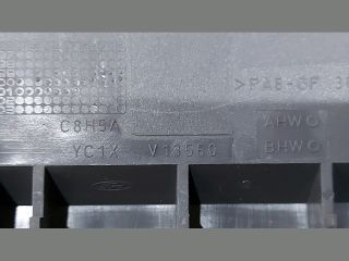 bontott FORD TRANSIT Pohártartó