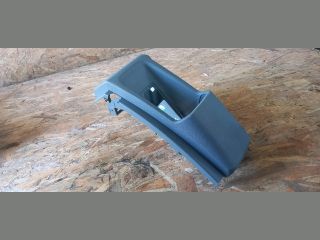 bontott FORD TRANSIT Pohártartó