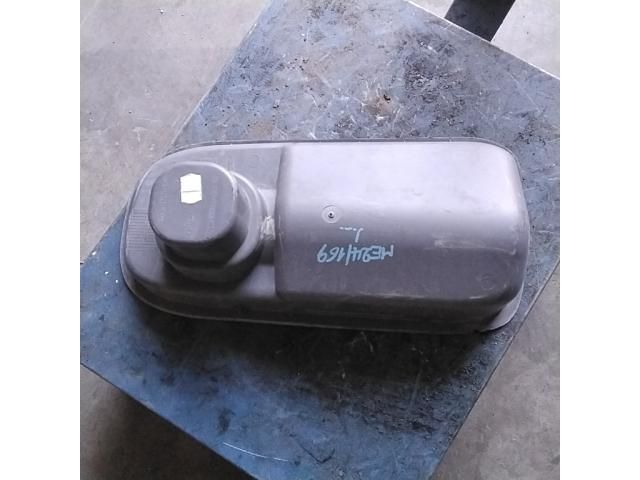 bontott FORD TRANSIT Pohártartó