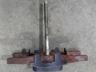 bontott FORD TRANSIT Porlasztó Lefogató