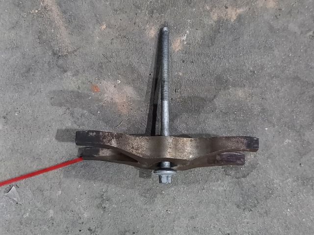 bontott FORD TRANSIT Porlasztó Lefogató