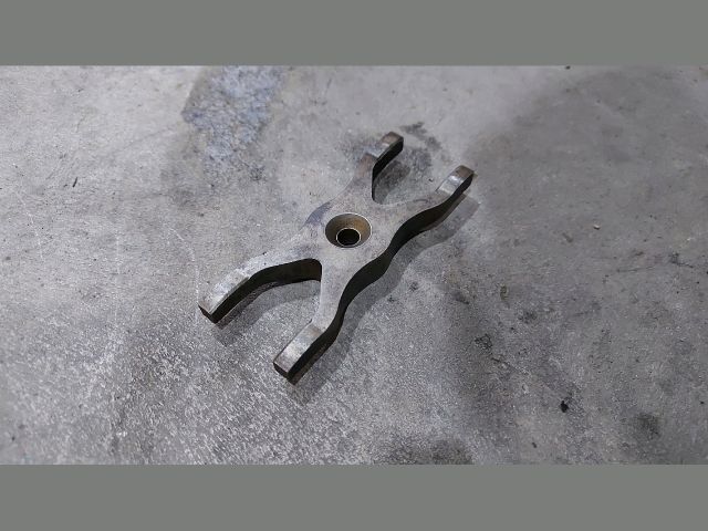 bontott FORD TRANSIT Porlasztó Lefogató