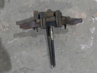 bontott FORD TRANSIT Porlasztó Lefogató