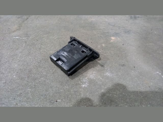 bontott FORD TRANSIT Rádió / CD Keret