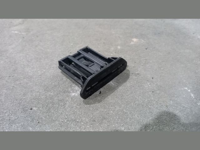 bontott FORD TRANSIT Rádió / CD Keret