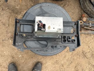 bontott FORD TRANSIT Rádió / CD Keret